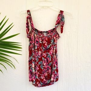 American Eagle floral tank top size M